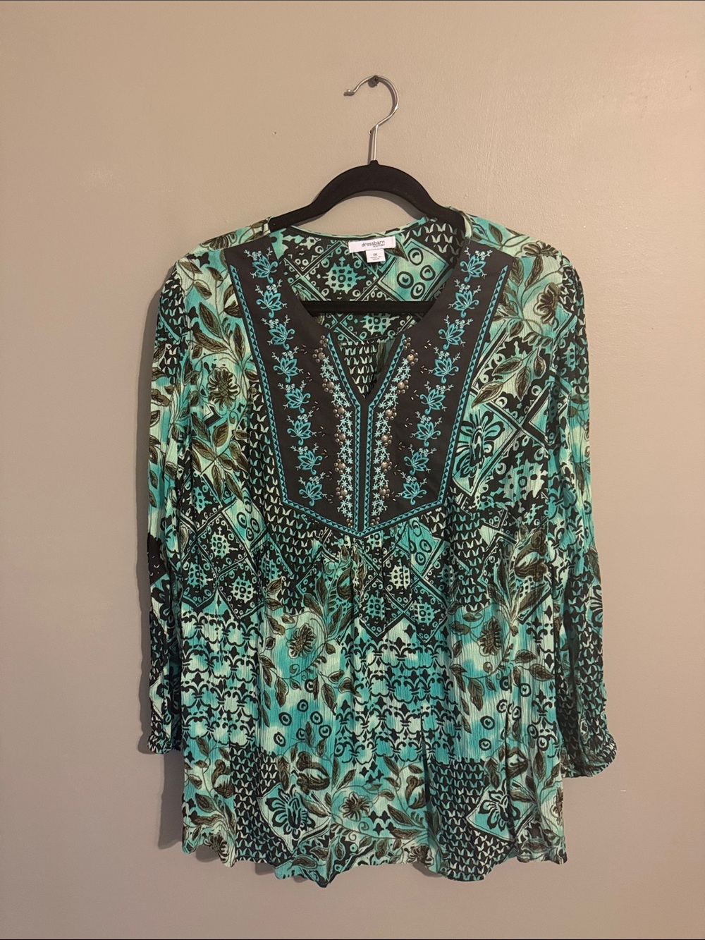 Dress Barn Woman  Boho LS Top. Turquoise/Brown. Size 1X